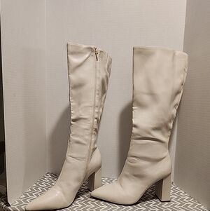 Wild Pair Isiah Womens 8.5  Knee-High Bone Boots  Block Heel Pointed  Clubwear